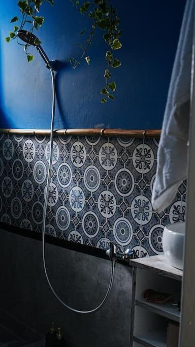 Sahara Studio With Shared Bathroom In City Centre Bratislava Dış mekan fotoğraf
