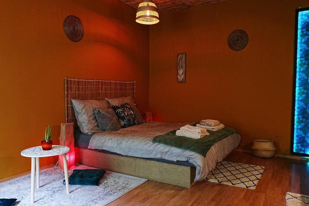 Sahara Studio With Shared Bathroom In City Centre Bratislava Dış mekan fotoğraf