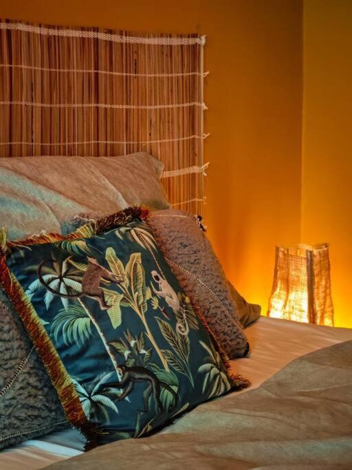 Sahara Studio With Shared Bathroom In City Centre Bratislava Dış mekan fotoğraf
